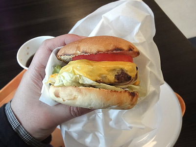 パン・ナガタ