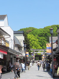 小野筑紫堂
